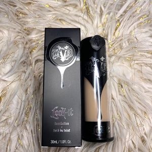 KVD vegan beauty Lock it foundation shade medium 52.5 neutral